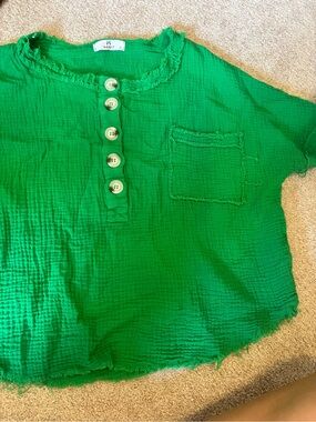 Habit Emerald Green Gauze Button-Front Top